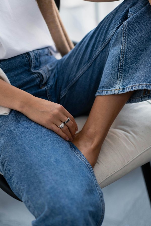 Discover comfortable urban jeans: style meets comfort